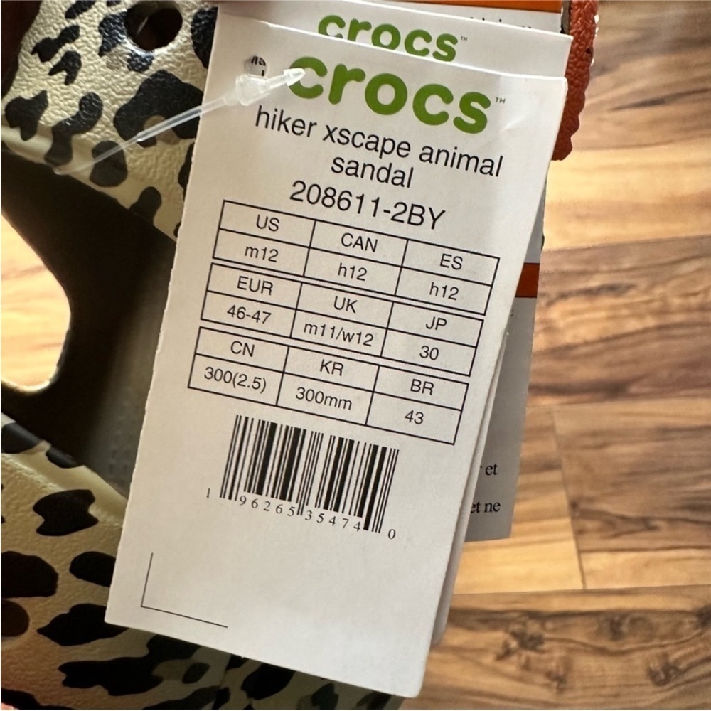 Crocs men hiker escape animal sandals 12 - Picture 11 of 11